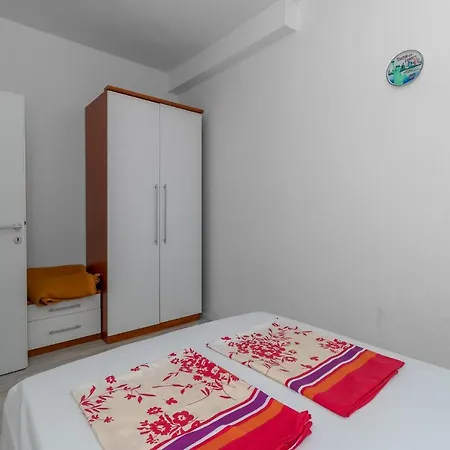 Apartment Skoljka